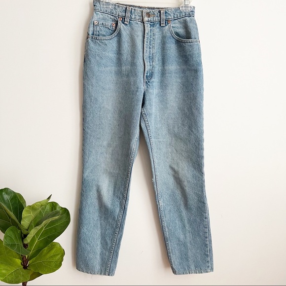 Levi's Denim - Vintage Levi’s High Waisted Mom Jeans Size 26 Blue 100% Cotton Made In Canada